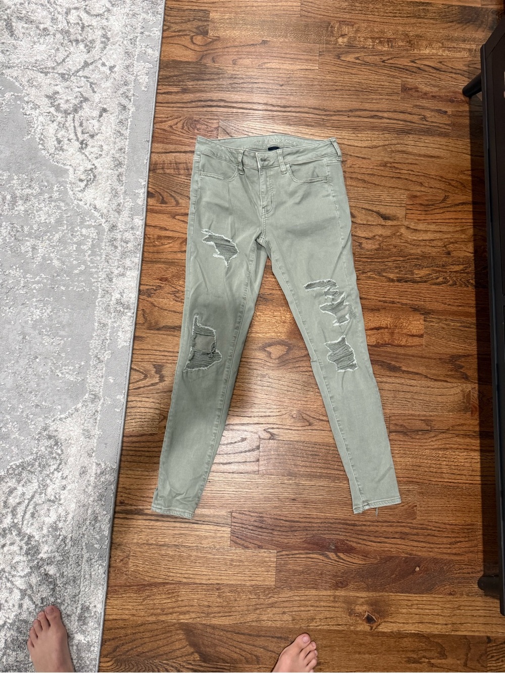 American Eagle Outfitters Olive Green Distressed Jeggings